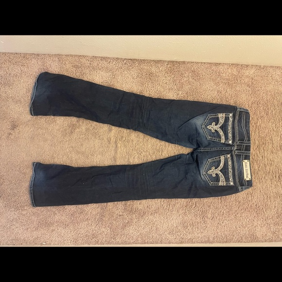 Rock Revival Jeans - Picture 6 of 9